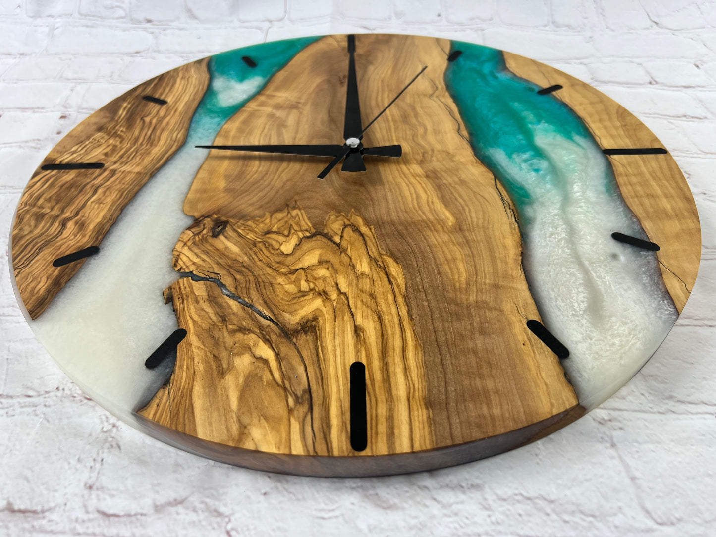16'' Resin & Olive Wood Wall Clock - White Sea