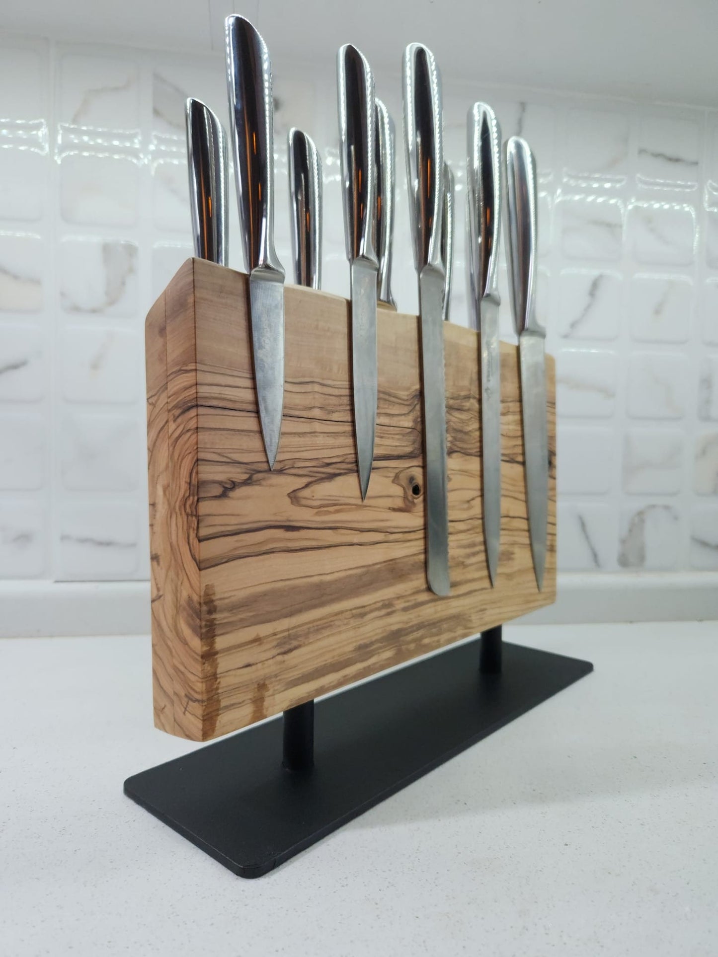 Handmade Magnetic Knife Block, Handmade Olive Wood Knife Rack, Magnetic Bar for Knives, Knife Rack, Kitchen Utensil Holder