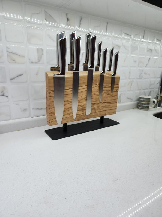 Magnetic knife block with metal stand